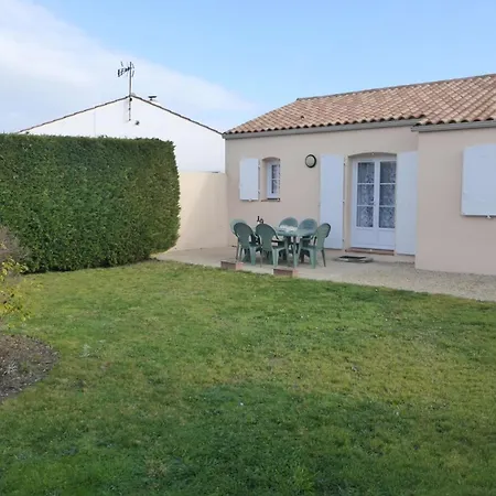 Sg000-c19 4 Pieces 6 Couchages Givrand